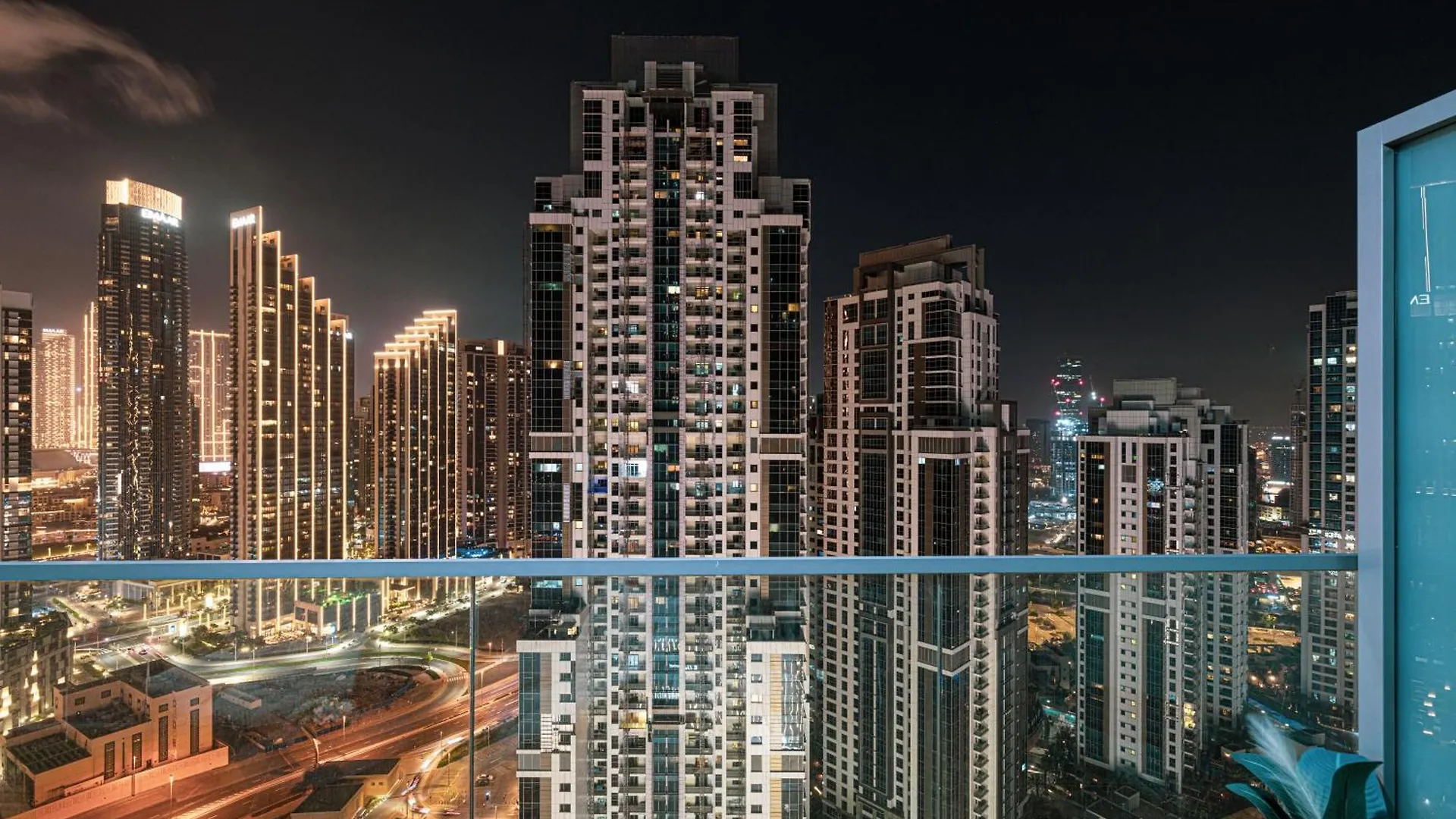 Boulevard 2 Bedroom Family Apartment With Burj Khalifa View And Infinity Pool In 64Th Floor Dubai Downtown United Arab Emirates